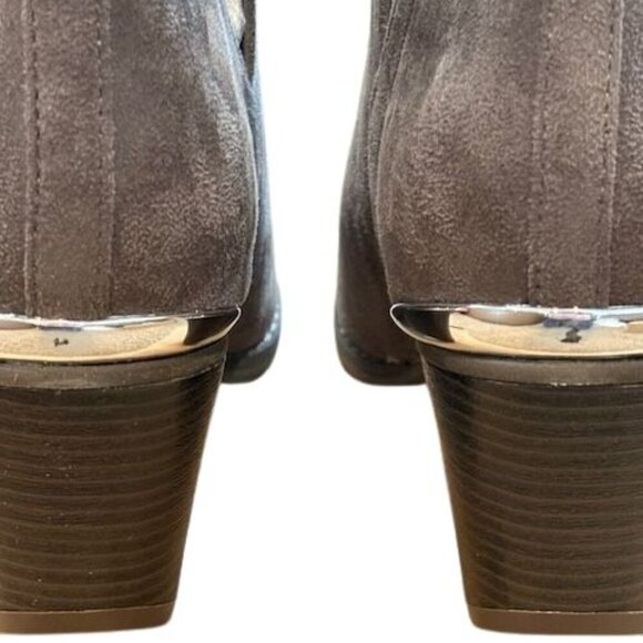 Journee Collection “Issla” Western Bootie in Grey with Silver Metal Accents - Picture 4 of 10